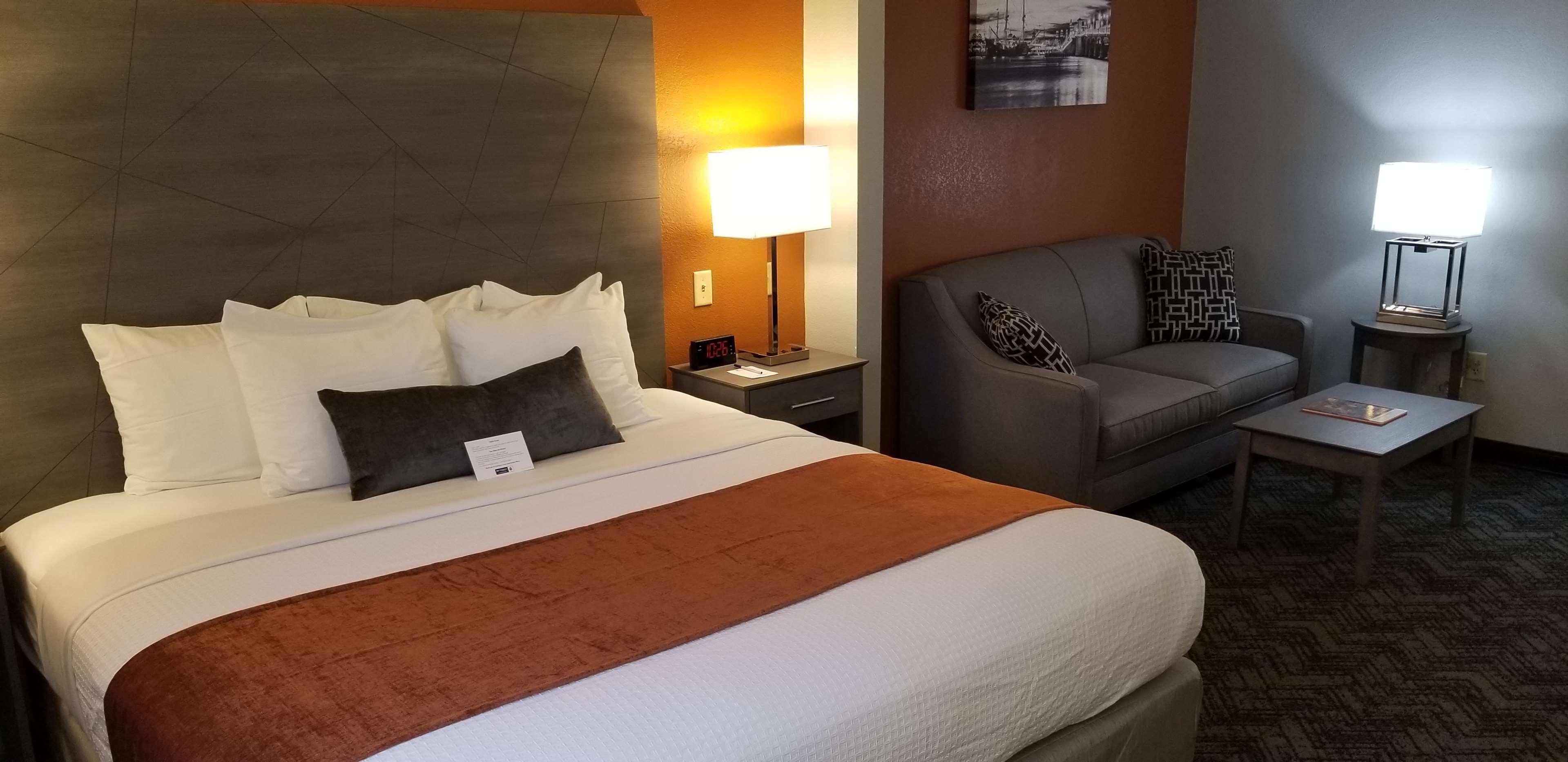 Best Western Plus New Caney Inn & Suites Bagian luar foto